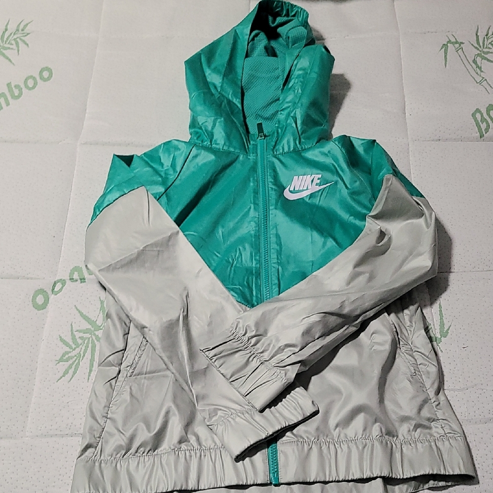Nike Kids Teal and Gray Jacket